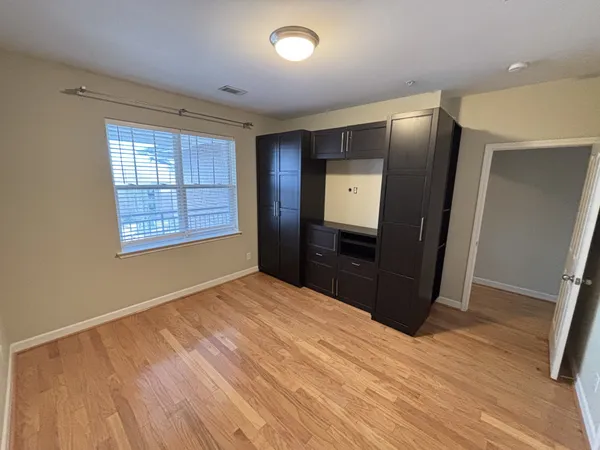 $1,695 | 2310 Elliott Avenue, Unit 416, Nashville, TN 37204