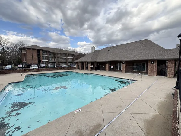 $1,695 | 2310 Elliott Avenue, Unit 416, Nashville, TN 37204