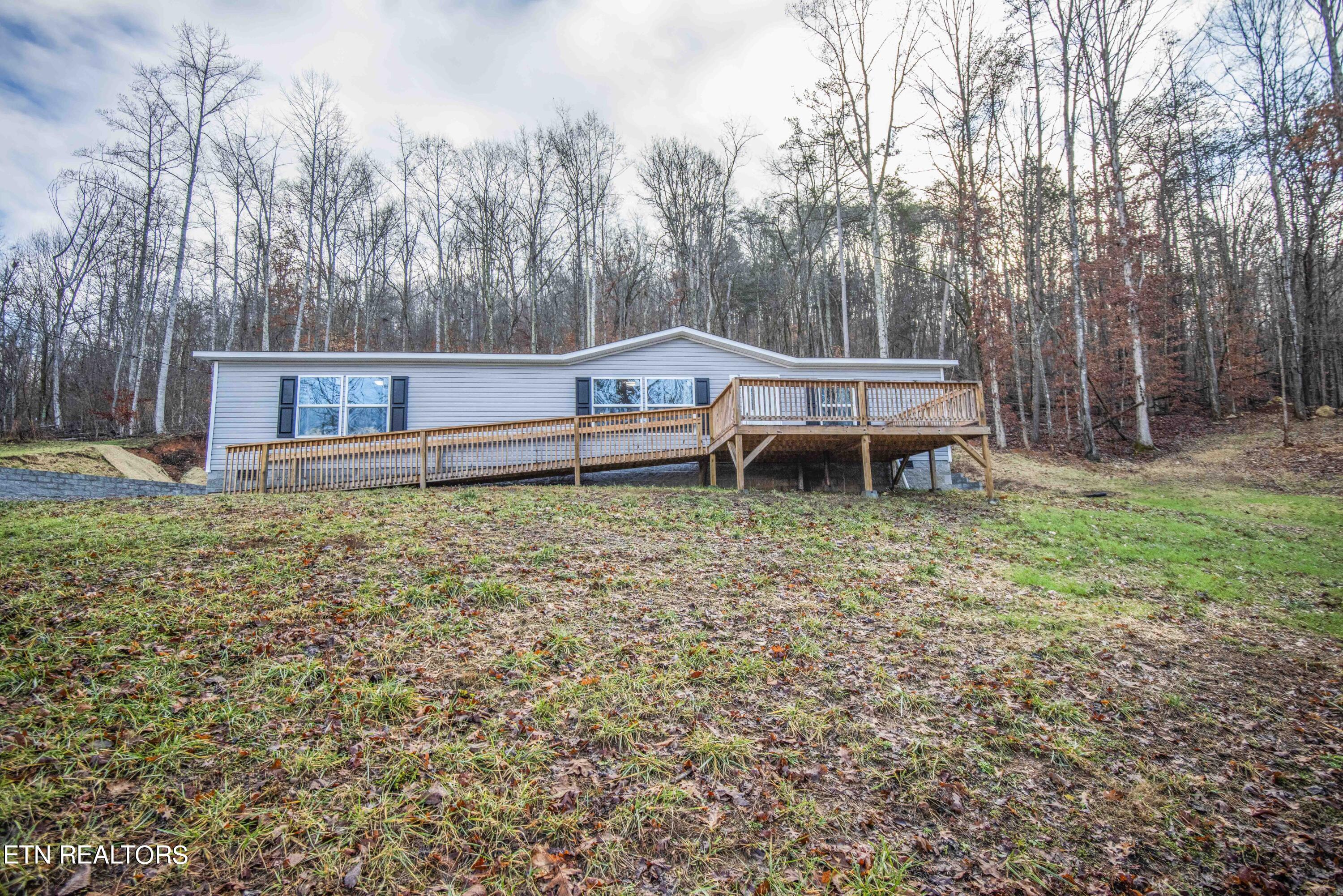 413 Raccoon Valley Road Maynardville, TN 37807 - Photo 3 of 42 exterior_1