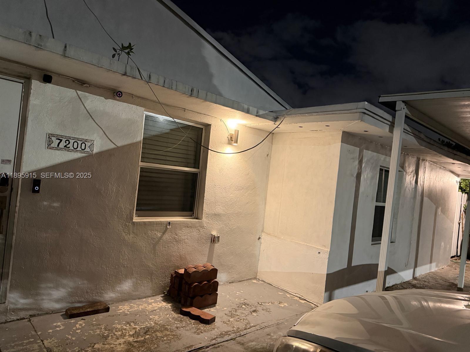 7200 Southwest 4th Street, Unit 1 Miami, FL 33144 - Photo 16 of 20