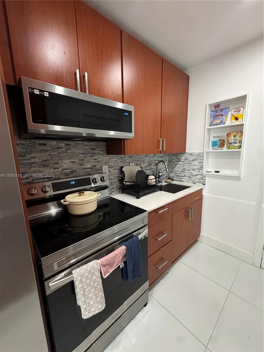 7200 Southwest 4th Street, Unit 1 Miami, FL 33144 - Photo 2 of 20