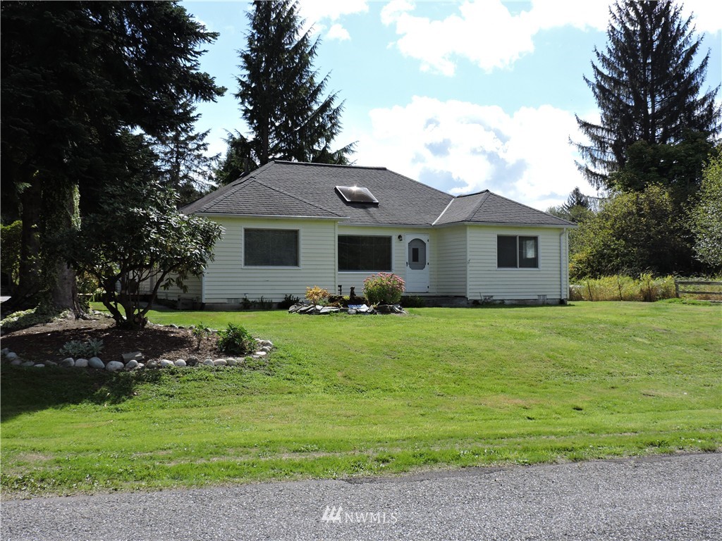 1515 Butler Creek Road Sedro-Woolley, WA 98284 - Photo 3 of 25