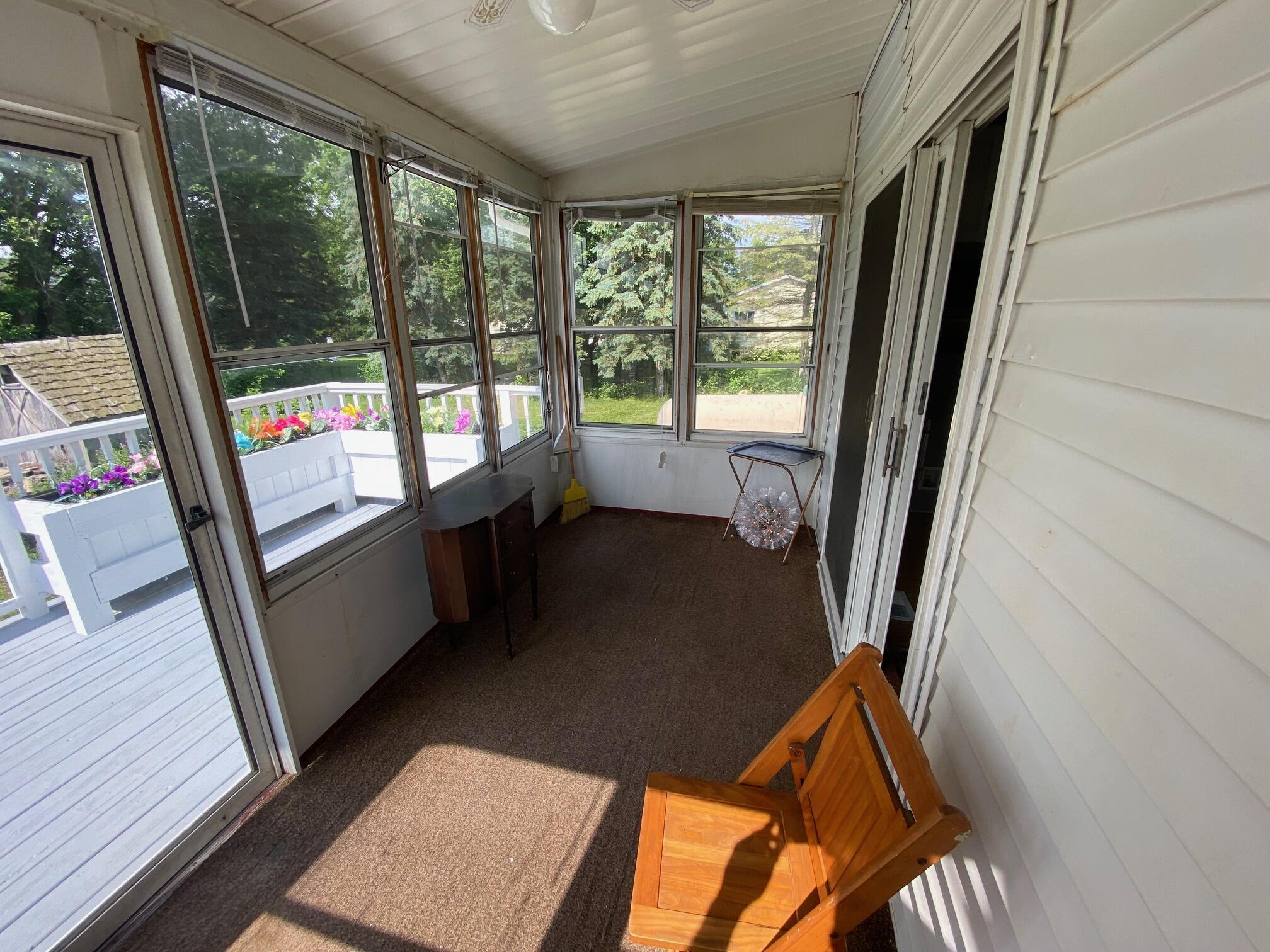4037 Radnor Road Radnor, OH 43066 - Photo 9 of 45 Radnor Screened Porch 2