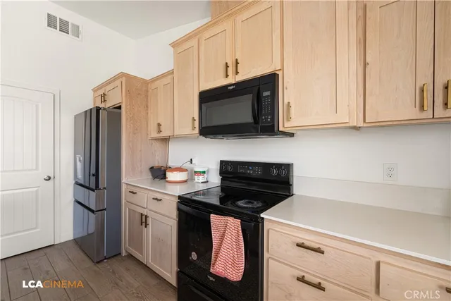 $419,000 | 7310 Millers Point Lane, Bakersfield, CA 93307