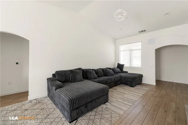 $419,000 | 7310 Millers Point Lane, Bakersfield, CA 93307