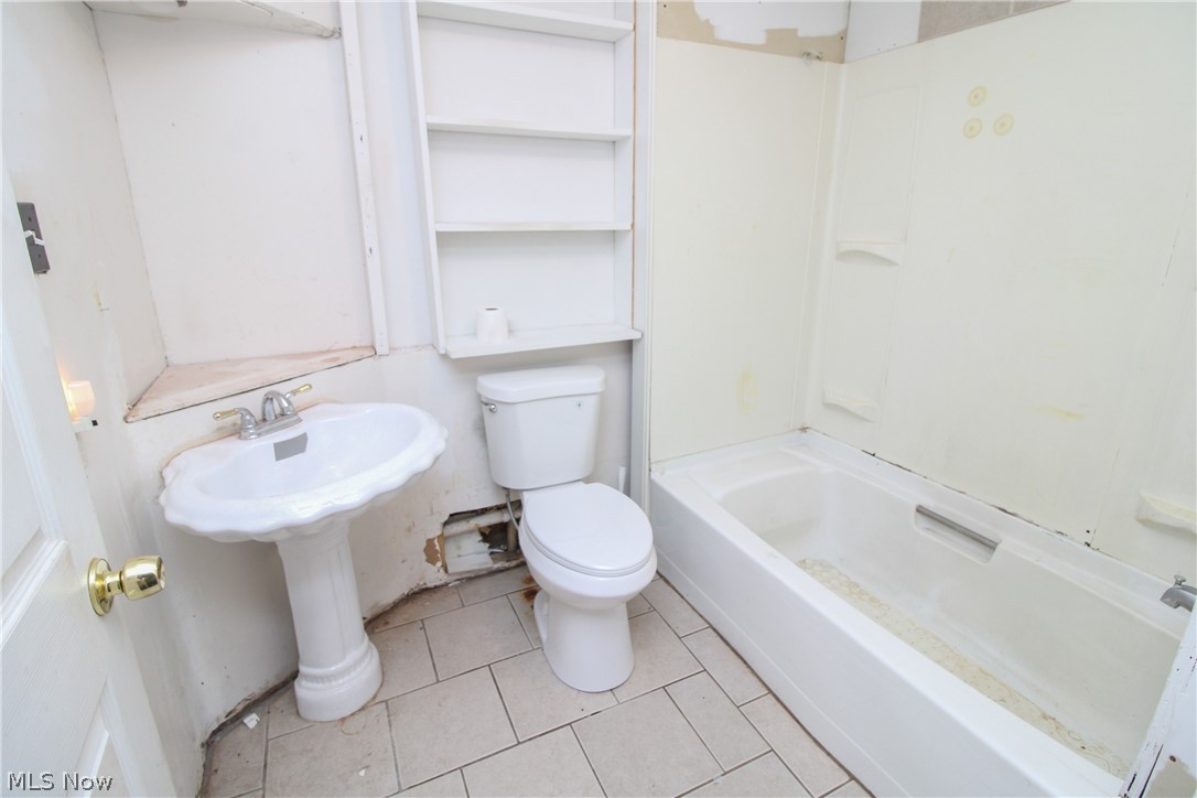 5173 Palmyra Road Southwest Warren, OH 44481 - Photo 29 of 42 Gallery Image 29