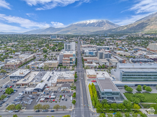 40 South Freedom Boulevard Provo, UT 84601 - Photo 102 of 111 View of urban area featuring mountains