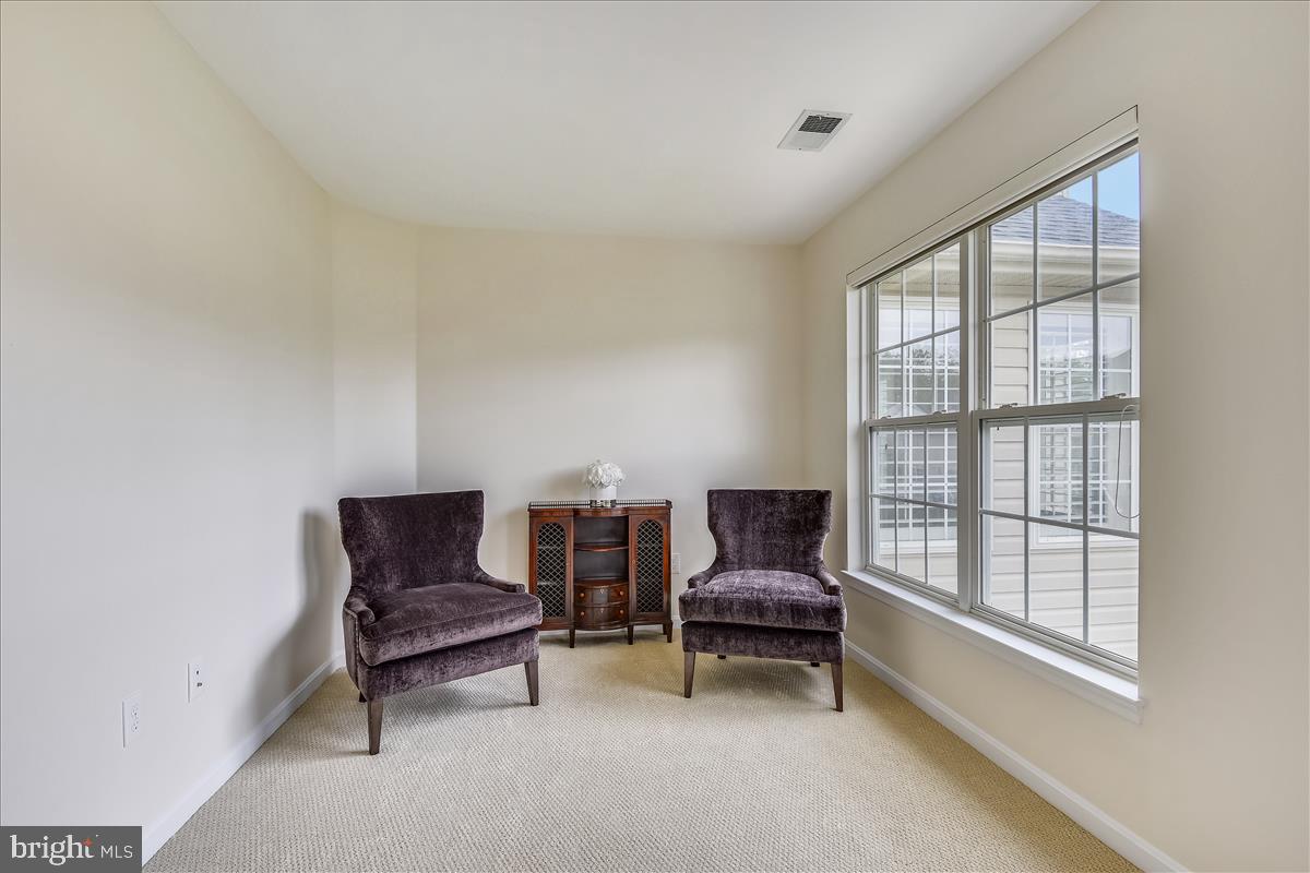 788 Sunny Chapel Road Odenton, MD 21113 - Photo 41 of 64 Master Sitting Area