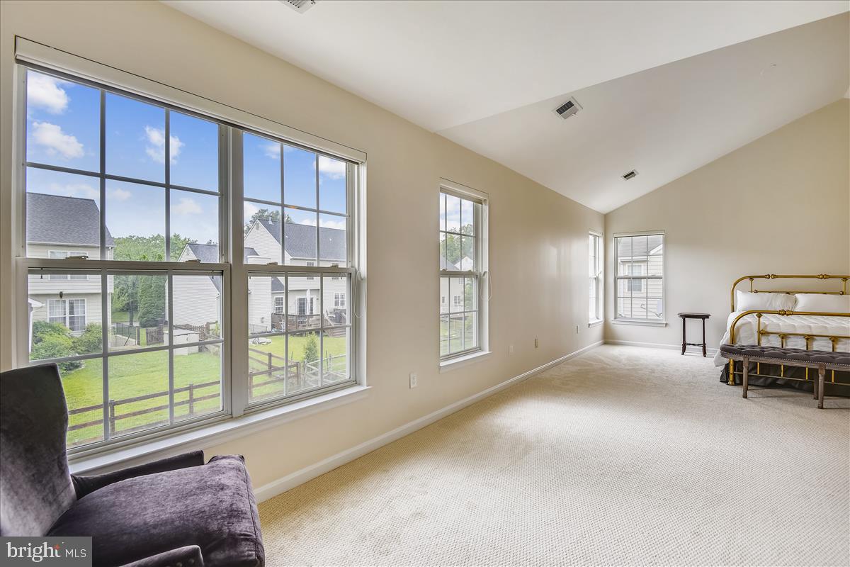 788 Sunny Chapel Road Odenton, MD 21113 - Photo 42 of 64 Master Sitting Area