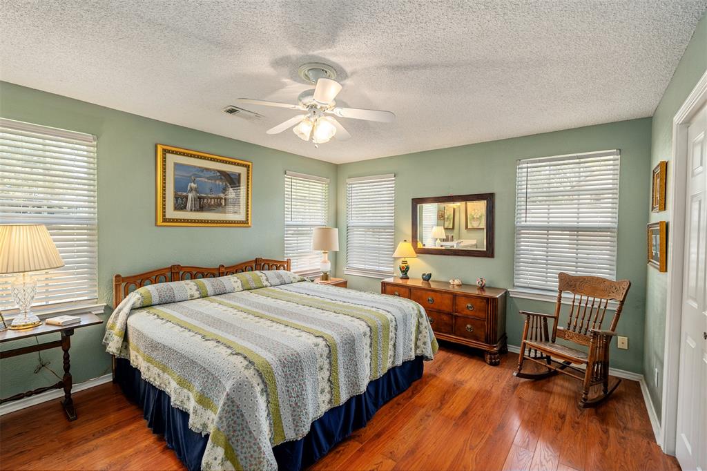 1210 Aloha Road Tool, TX 75143 - Photo 12 of 31 Gallery Image 12