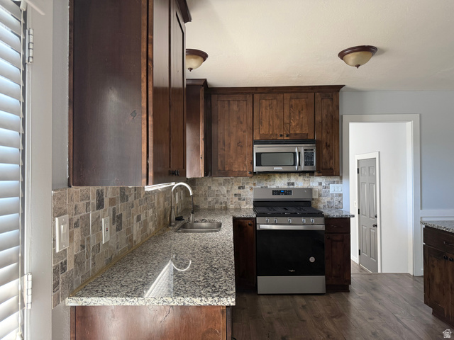 9892 Roseboro Road Sandy, UT 84092 - Photo 13 of 44