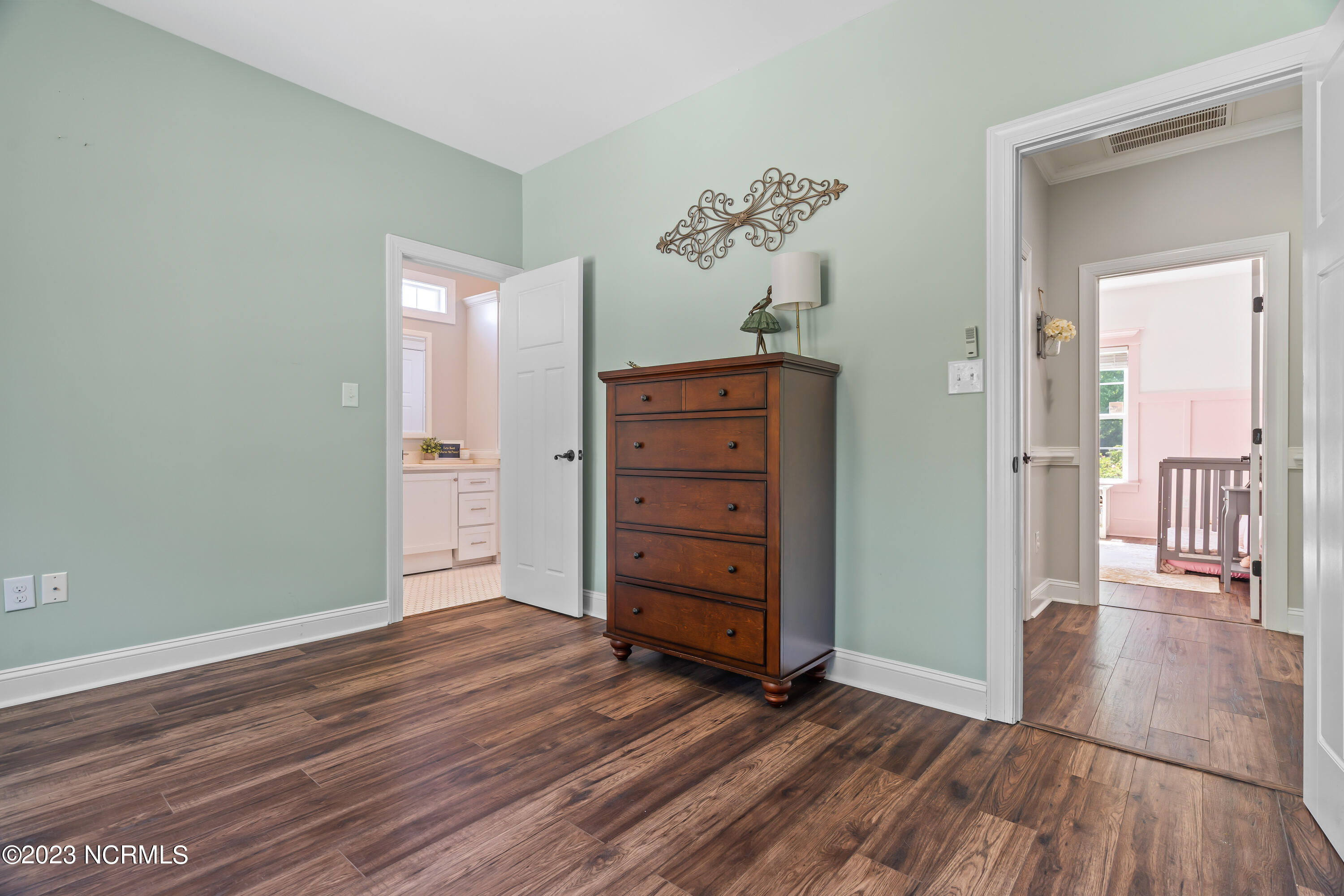 429 Ridge Road Jacksonville, NC 28540 - Photo 37 of 52 Bedroom 3