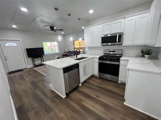 $2,400 | 6675 Half Elm Street, Frisco, TX 75034