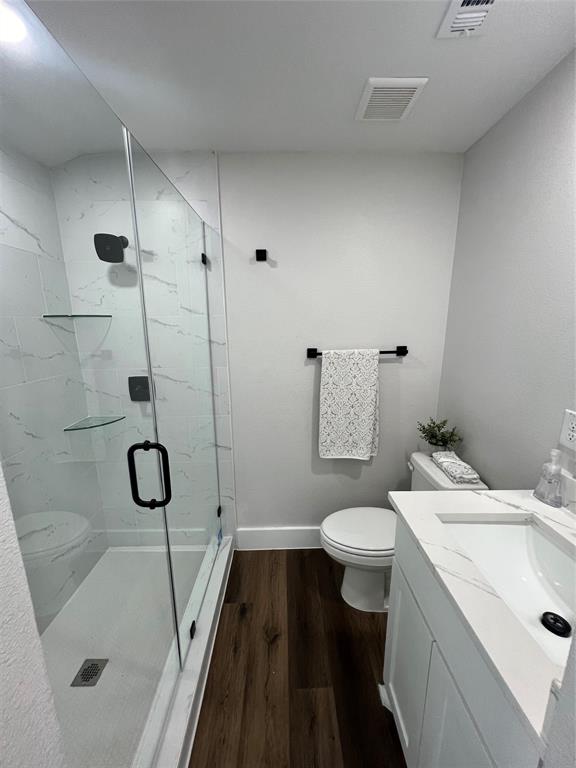 6675 Half Elm Street Frisco, TX 75034 - Photo 11 of 18 Primary En Suite Bathroom