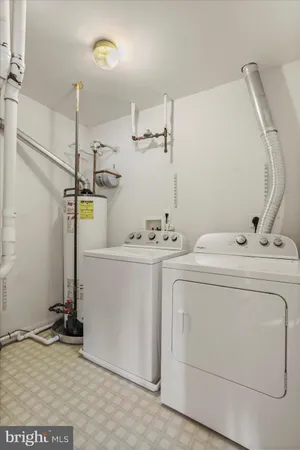 $192,000 | 2029 Windsong Drive, Unit 3D, Hagerstown, MD 21740