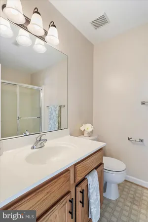 $192,000 | 2029 Windsong Drive, Unit 3D, Hagerstown, MD 21740