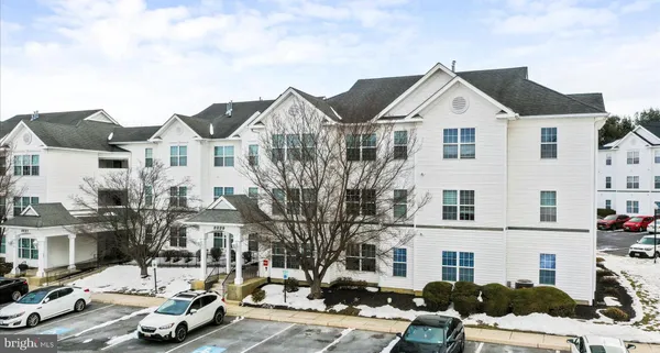 $192,000 | 2029 Windsong Drive, Unit 3D, Hagerstown, MD 21740