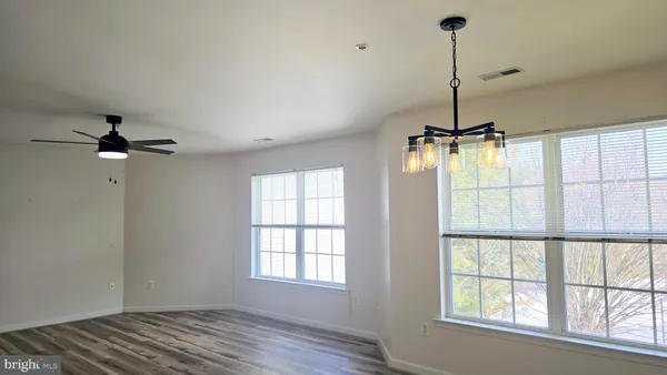 $192,000 | 2029 Windsong Drive, Unit 3D, Hagerstown, MD 21740