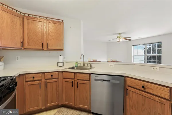 $192,000 | 2029 Windsong Drive, Unit 3D, Hagerstown, MD 21740