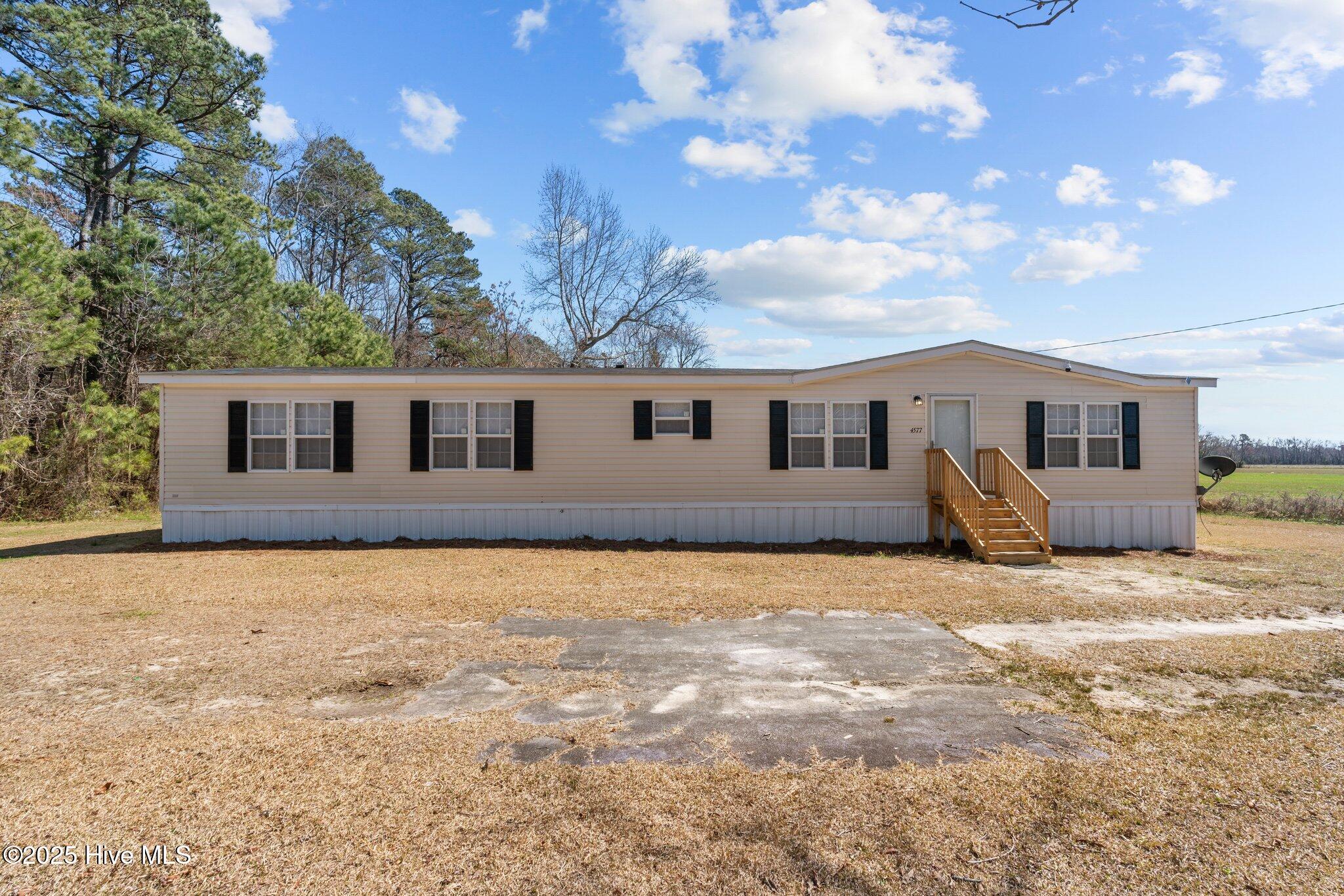 4577 Old Stage Road Fairmont, NC 28340 - Photo 1 of 51 1-web-or-mls-DSC02765
