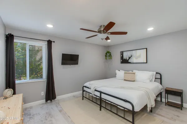 $399,900 | 4201 East Camelback Road, Unit 41, Phoenix, AZ 85018