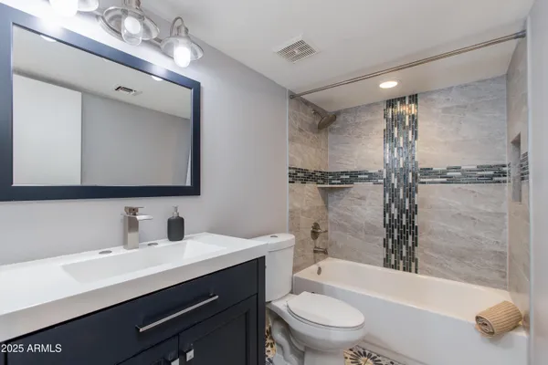 $399,900 | 4201 East Camelback Road, Unit 41, Phoenix, AZ 85018