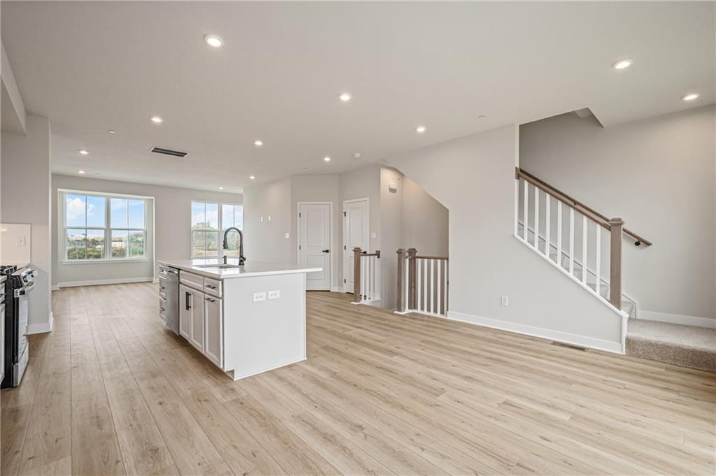 104 Scenic Ridge Drive Venetia, PA 15367 - Photo 21 of 32