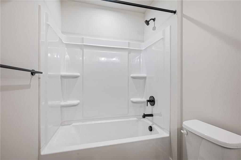 104 Scenic Ridge Drive Venetia, PA 15367 - Photo 25 of 32 Bathroom 1