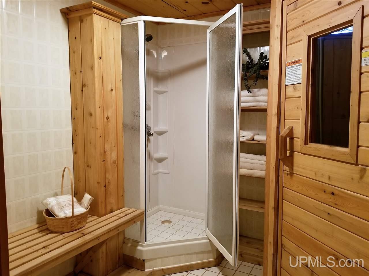 2600 18th Road Escanaba, MI 49829 - Photo 19 of 25