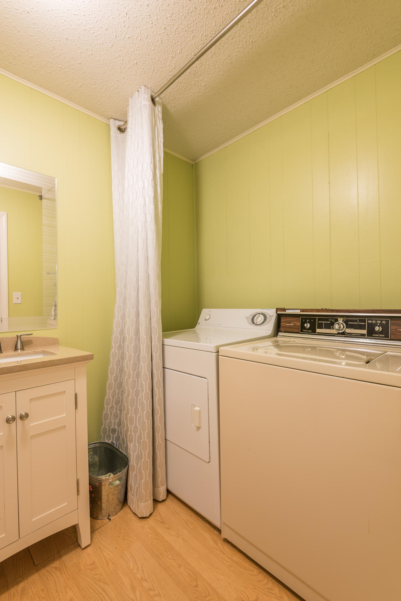 537 Bruce Road Gatlinburg, TN 37738 - Photo 22 of 31 537BruceRd-10