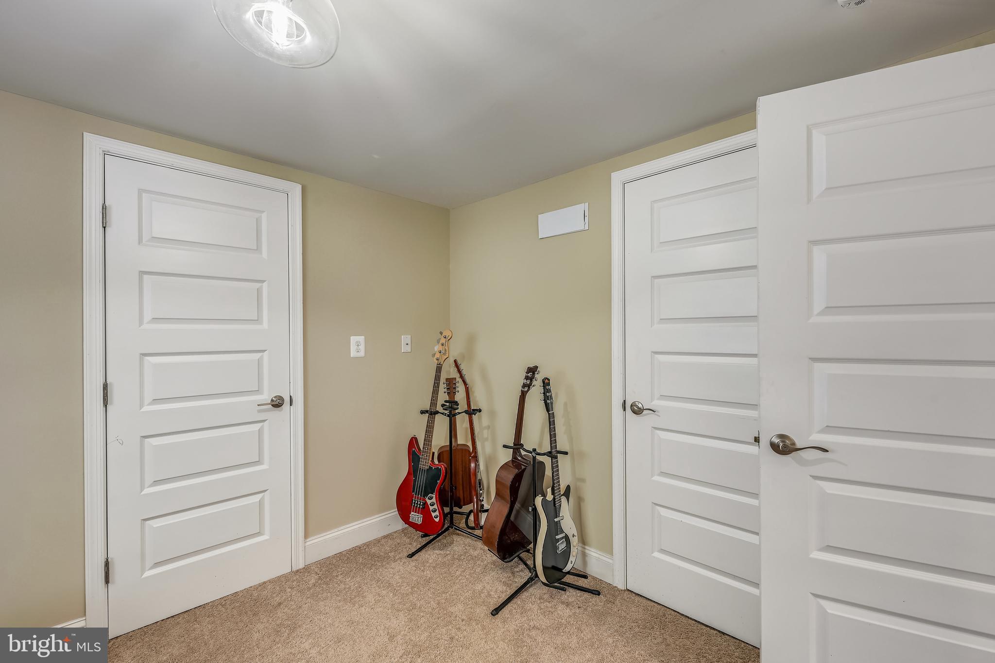 6506 Maplewood Road Baltimore, MD 21212 - Photo 29 of 36 Lower level bedroom