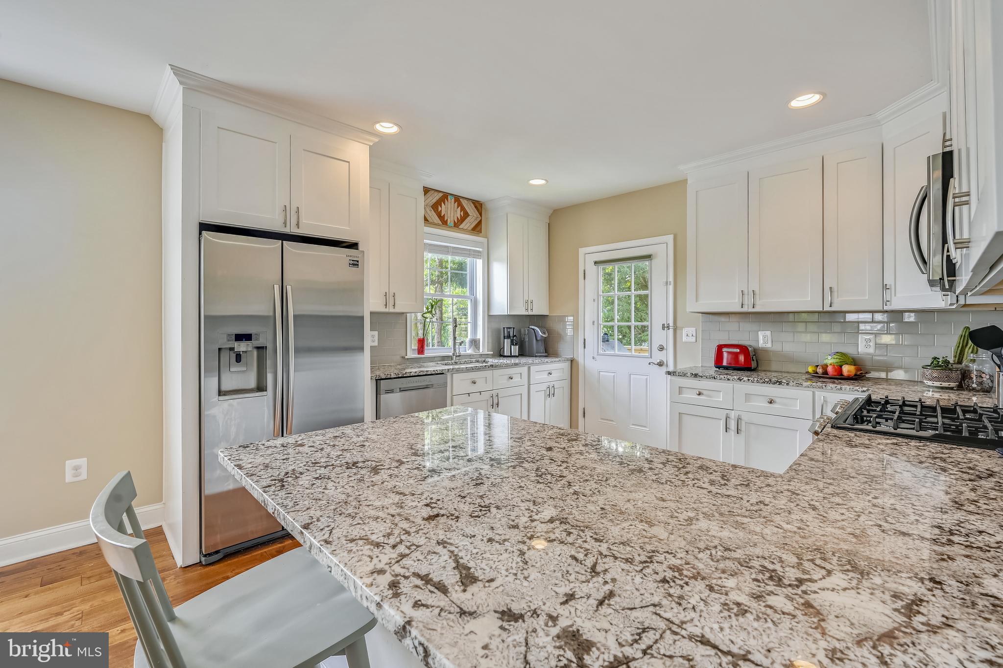 6506 Maplewood Road Baltimore, MD 21212 - Photo 9 of 36 Granite counters