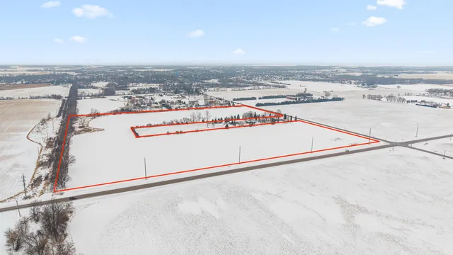 $324,900 | County Road East, Omro, WI 54963