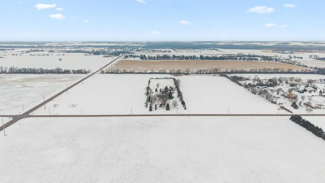 $324,900 | County Road East, Omro, WI 54963