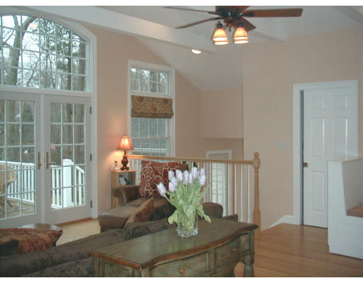 33 Brooksweld Road Canton, MA 02021 - Photo 4 of 11
