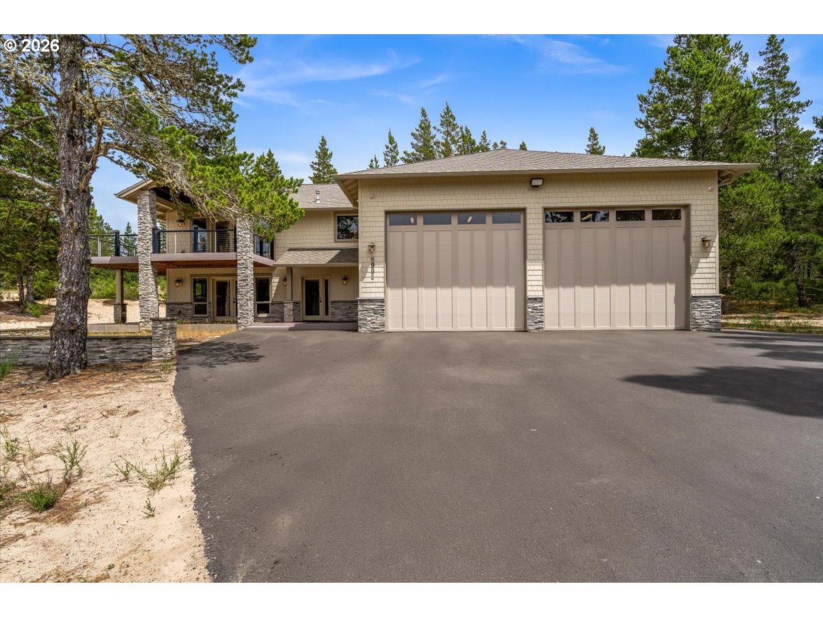 8985 Sandy Heights Road Cloverdale, OR 97112 - Photo 2 of 48