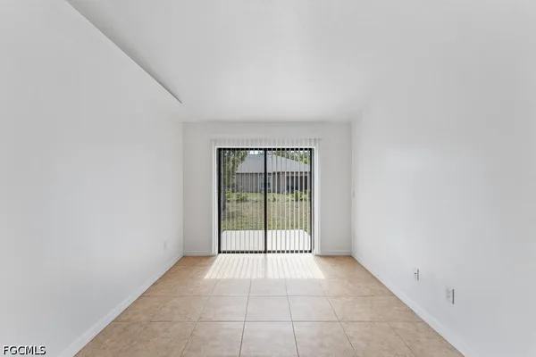 $1,650 | 1054 Southeast 10th Street, Cape Coral, FL 33990