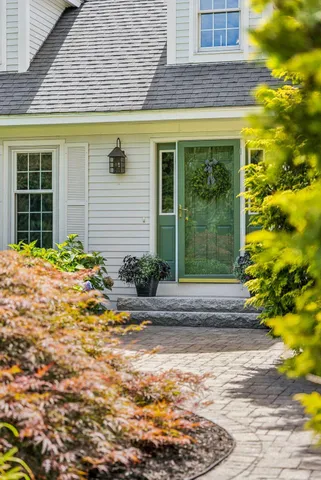 $2,299,000 | 15 Thunder Road, Saco, ME 04072