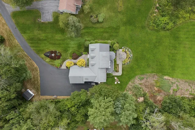 $2,299,000 | 15 Thunder Road, Saco, ME 04072