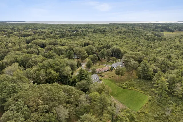$2,299,000 | 15 Thunder Road, Saco, ME 04072
