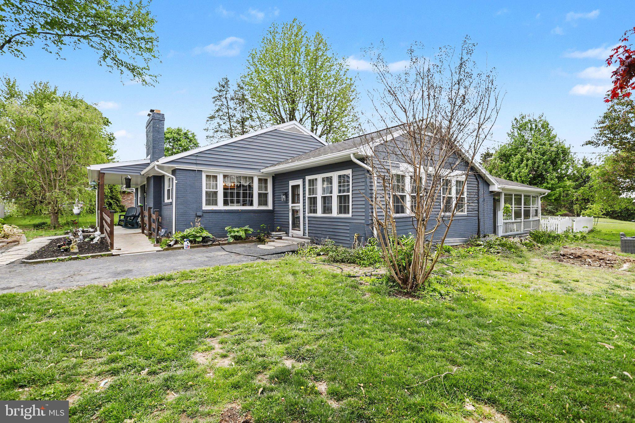 212 Barcroft Road York, PA 17406 - Photo 14 of 20 Gallery Image 14