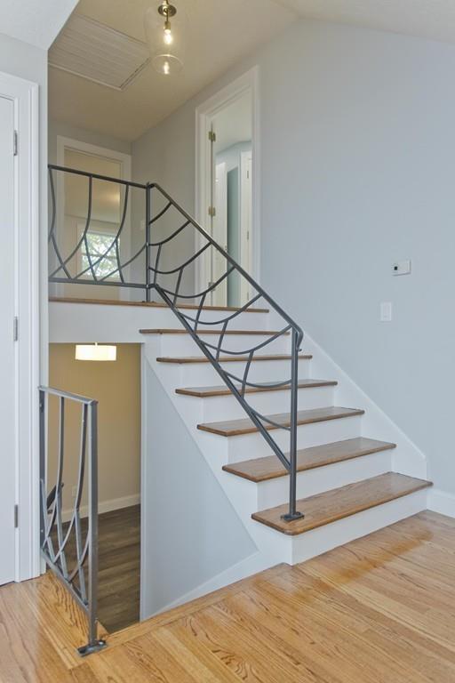 51 Hillview Road Holyoke, MA 01040 - Photo 15 of 33