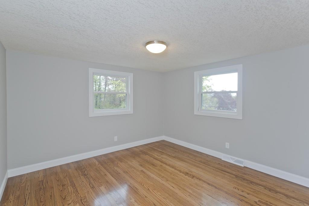 51 Hillview Road Holyoke, MA 01040 - Photo 23 of 33