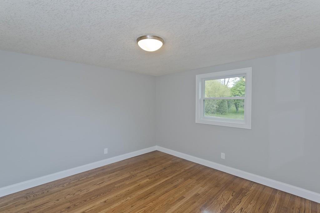 51 Hillview Road Holyoke, MA 01040 - Photo 24 of 33