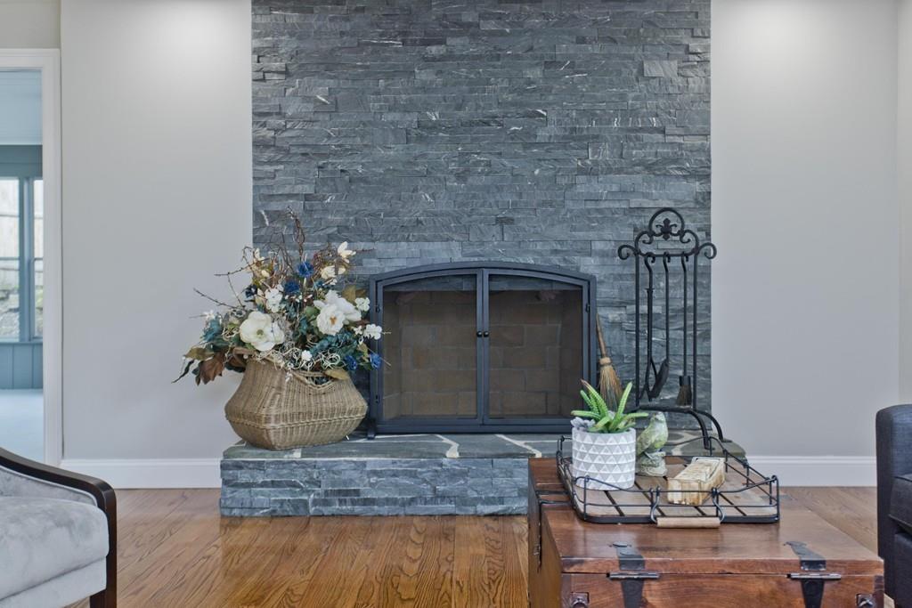 51 Hillview Road Holyoke, MA 01040 - Photo 10 of 33