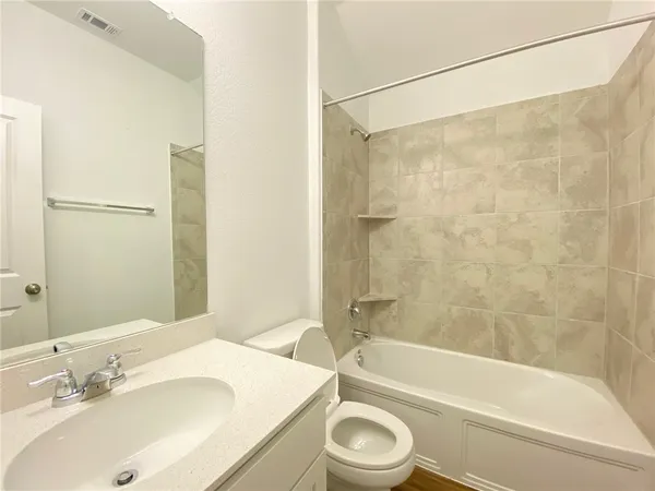 $1,895 | 320 Majestic Cedar Court, Liberty Hill, TX 78642