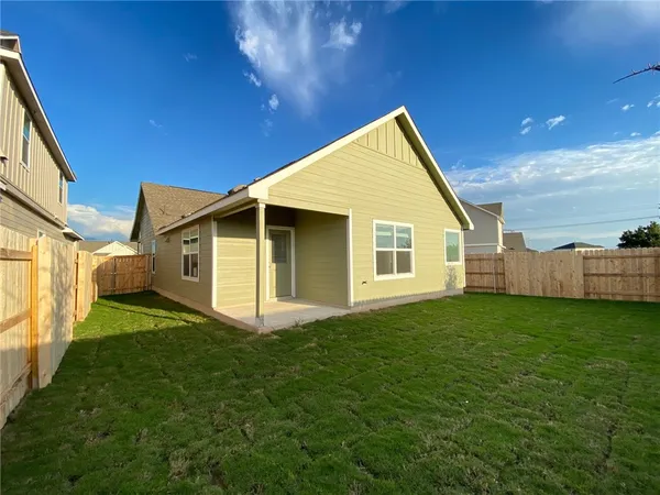 $1,895 | 320 Majestic Cedar Court, Liberty Hill, TX 78642