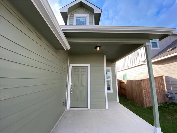 $1,895 | 320 Majestic Cedar Court, Liberty Hill, TX 78642