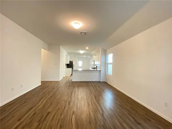 $1,895 | 320 Majestic Cedar Court, Liberty Hill, TX 78642