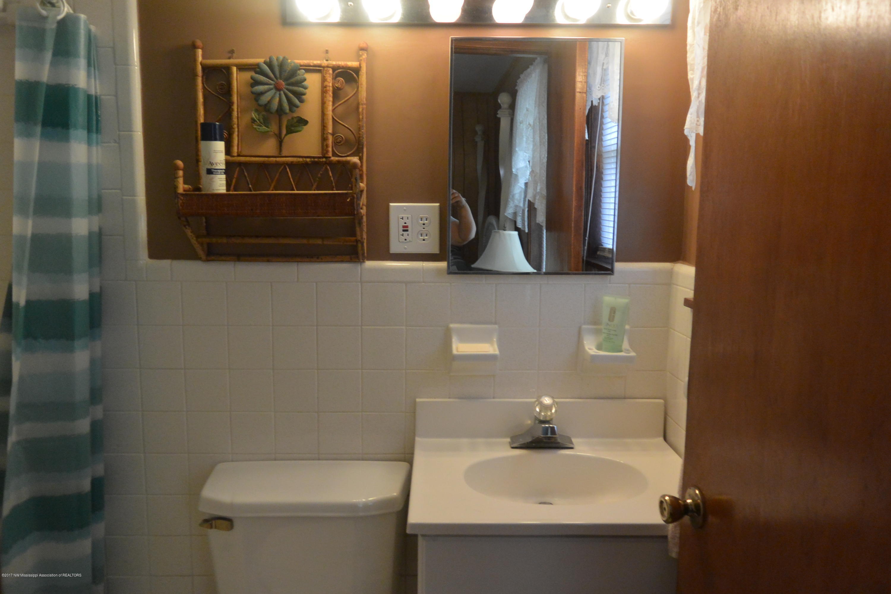 4667 North Crockett Road Sarah, MS 38665 - Photo 25 of 37 DSC_4676
